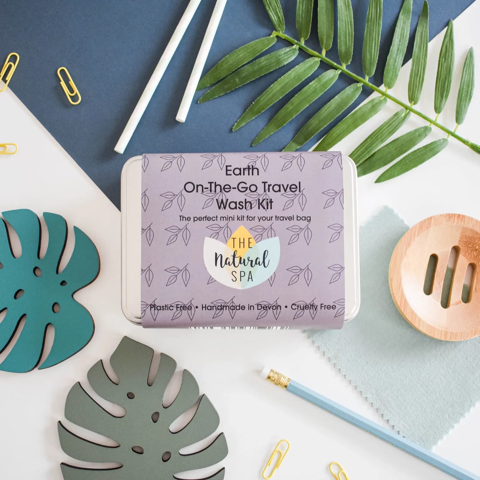 Trousse de voyage 03