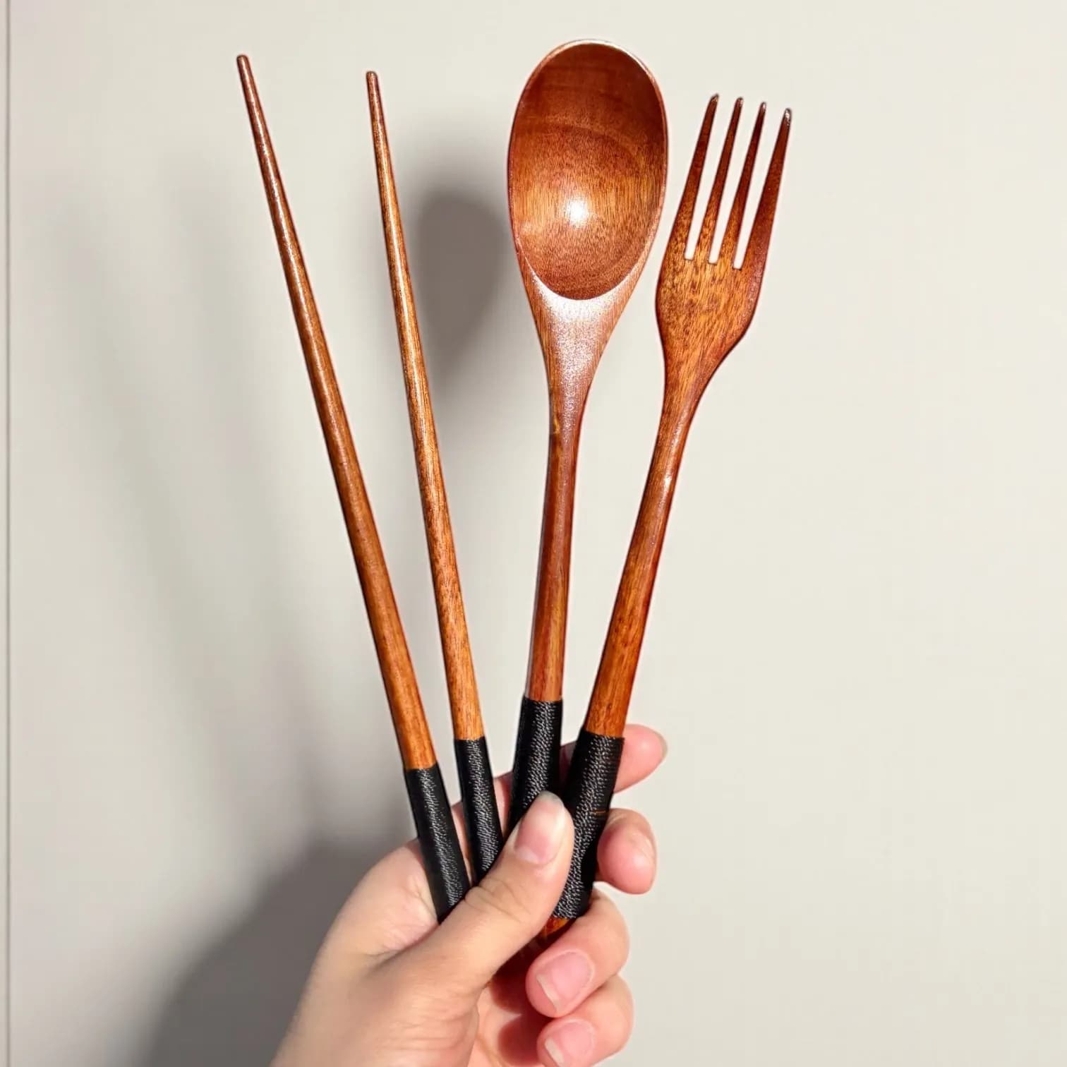 Ustensils en noix de coco 01